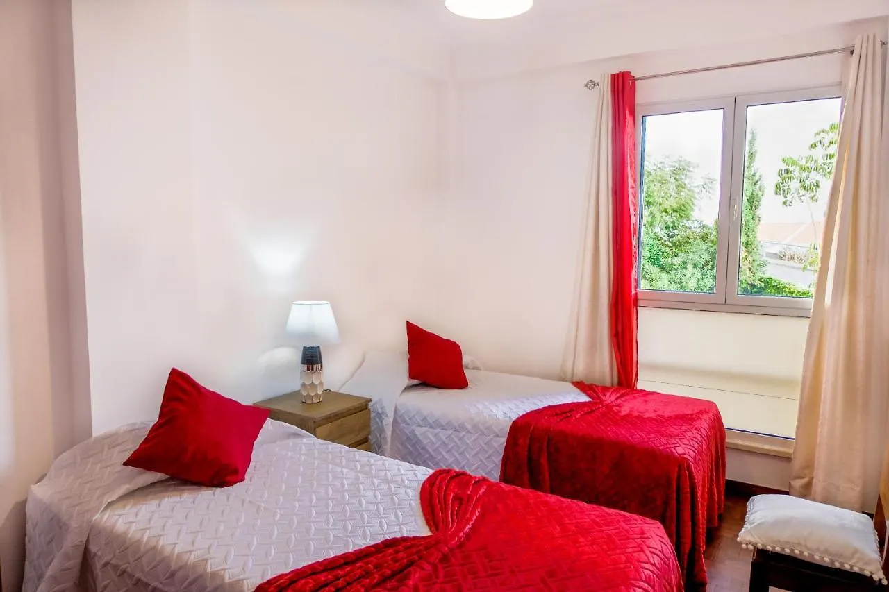 Modern & Spacious Sea View Flat For Lovely Vacation Canico  Apartment Canico (Madeira)